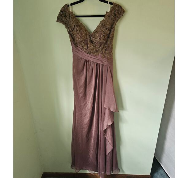 Jade by Jasmine Mocha Gown Special Occasion Bridesmaid Prom Cocktail Dress - Picture 4 of 16